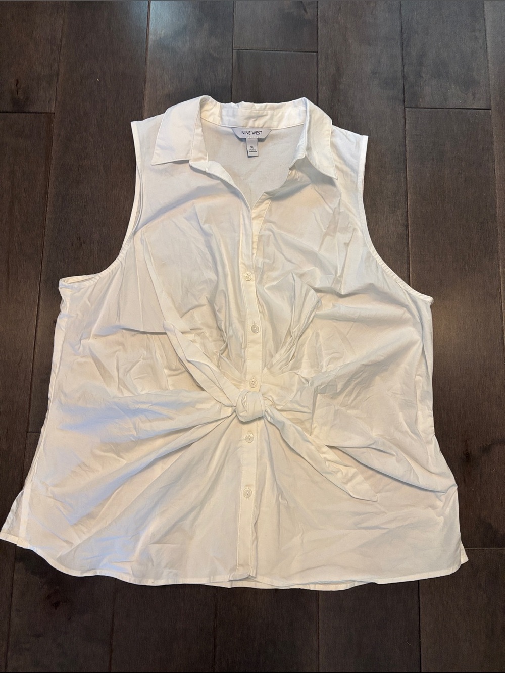 Nine West white Sleeveless Button-Front Tie-Waist Shirt XL